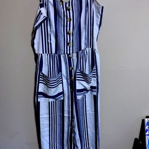 Striped midi dress with pockets